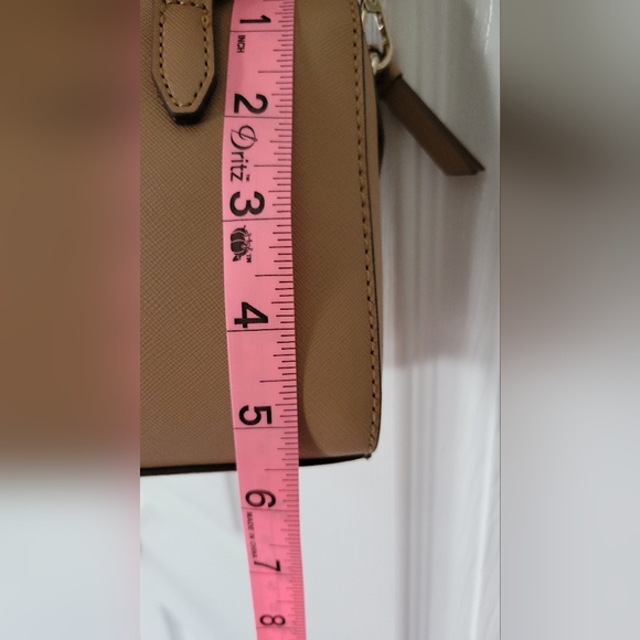 NWT DKNY Bryant Pk Sm Duffle Crossbody- Camel - Picture 9 of 13